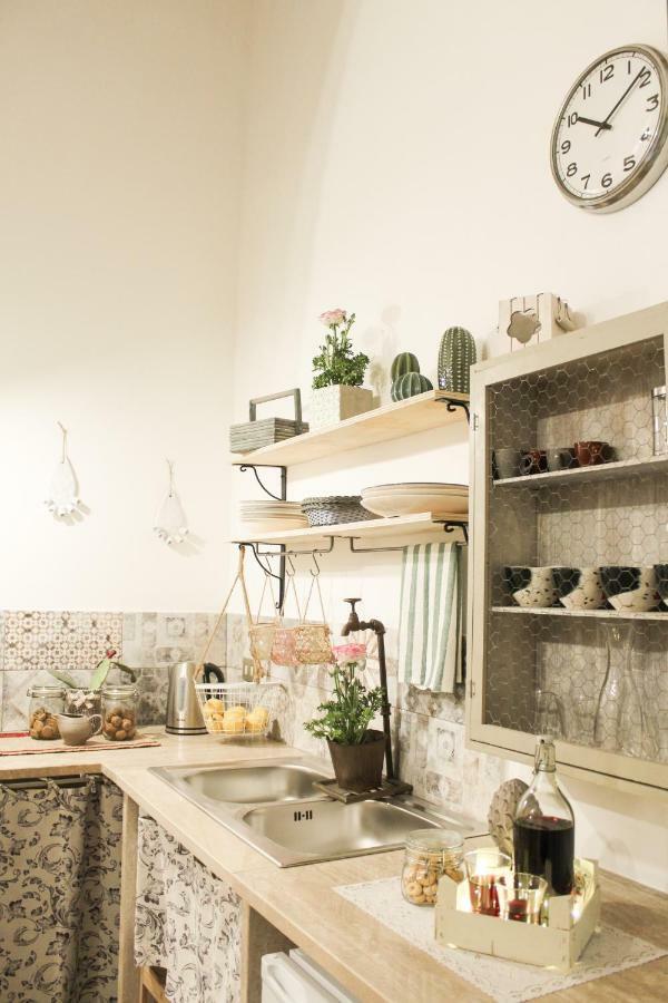 Li Suluri Bed & Breakfast Лече Екстериор снимка