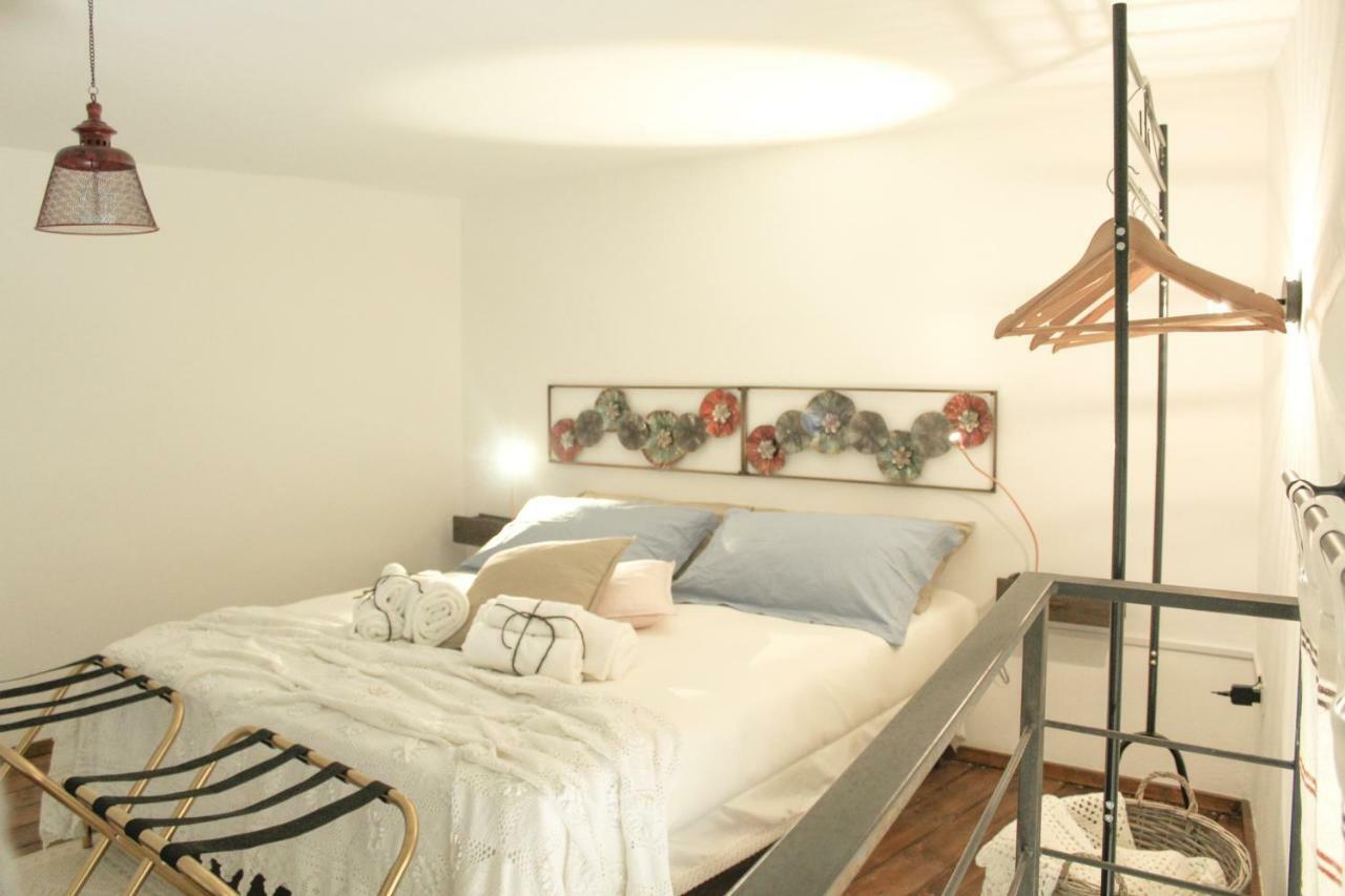 Li Suluri Bed & Breakfast Лече Екстериор снимка